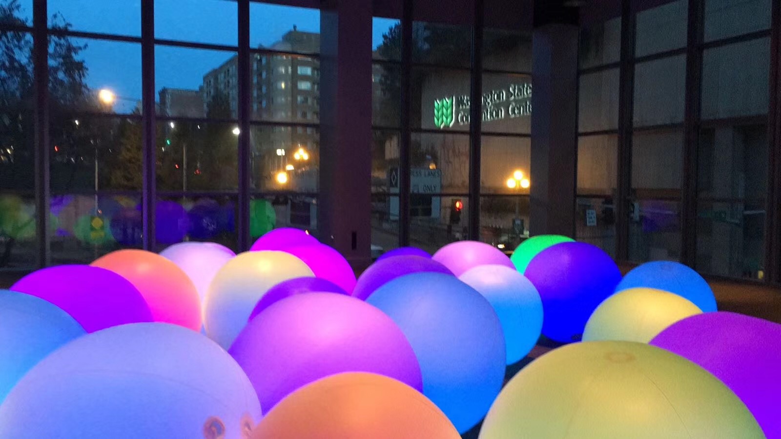 LED Inflatable Touching Colore - Led Balloon Light recension och pris